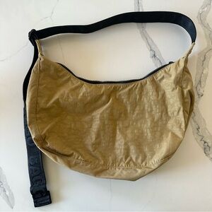 Khaki Medium Crescent Baggu